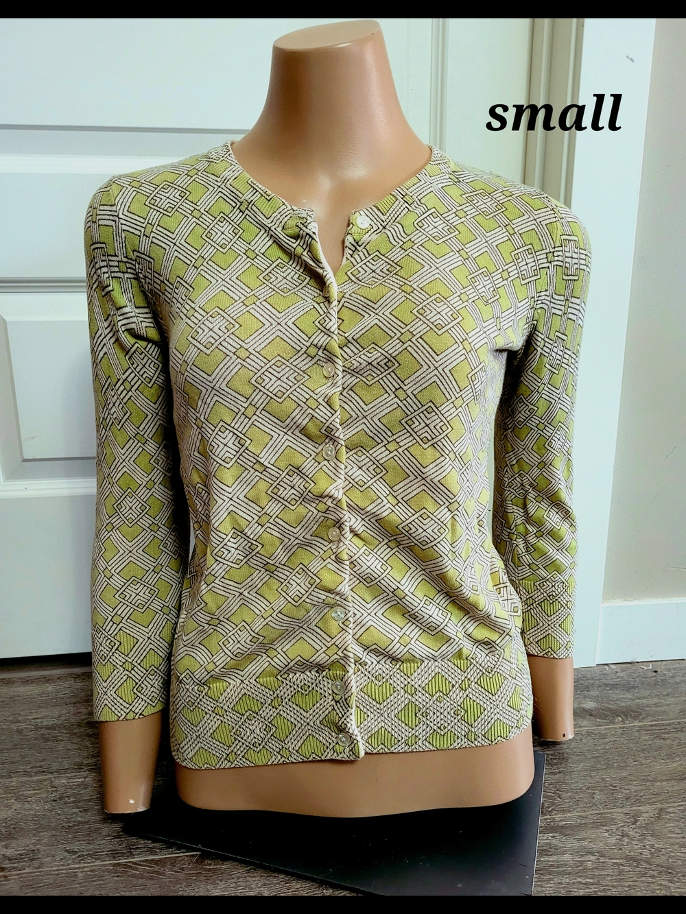 Joe Fresh Green and Cream Geometric Button-Front Cardigan